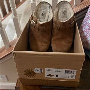 UGG women’s Tan w Lila mule
